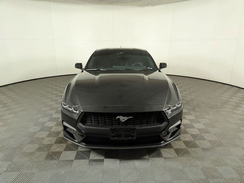 Used 2024 Ford Mustang Premium image 2