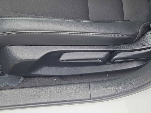 Certified 2023 Honda Civic Sport image 17