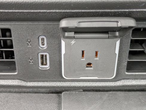 New 2026 Chevrolet Silverado 1500 LT AWD/4WD image 8