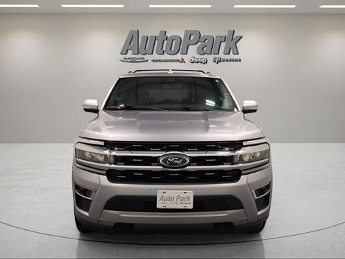 Used 2022 Ford Expedition Max Limited AWD/4WD image 4