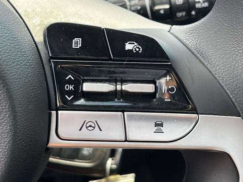 Certified 2024 Hyundai Tucson SE AWD/4WD image 20