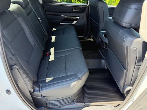 Used 2024 Toyota Tundra Limited AWD/4WD image 42