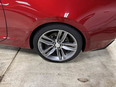 Used 2016 Chevrolet Camaro SS RWD image 9