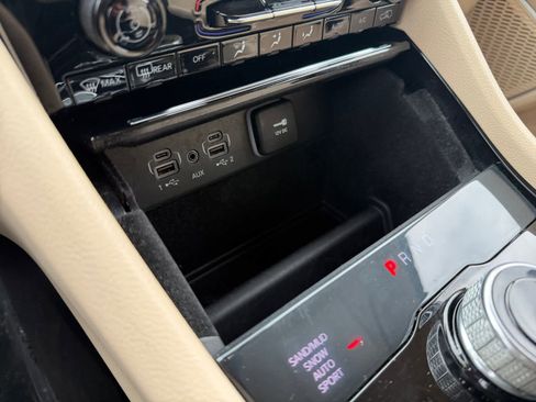 Used 2021 Jeep Grand Cherokee L Limited image 27