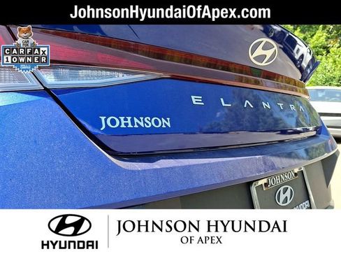 Certified 2024 Hyundai Elantra SE FWD image 30