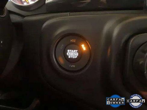 Used 2021 Jeep Wrangler Unlimited Sport image 38