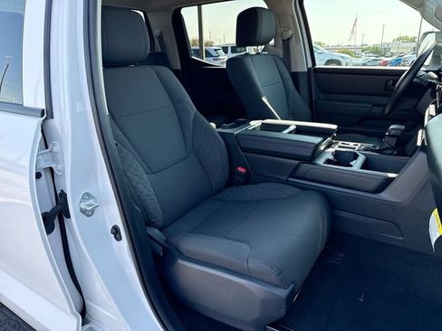 Used 2023 Toyota Tundra SR AWD/4WD image 25