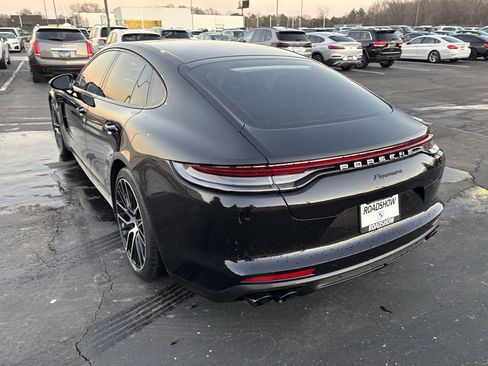 Used 2021 Porsche Panamera image 3