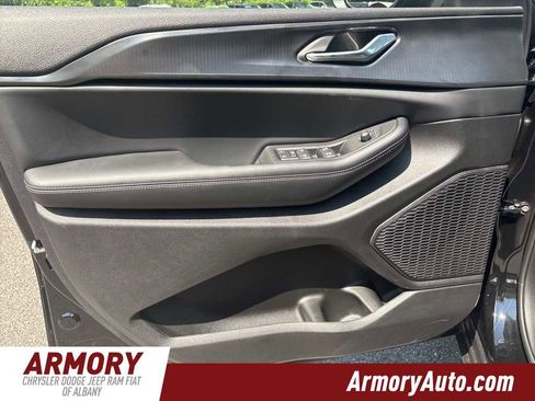 New 2025 Jeep Grand Cherokee L Laredo w/ Luxury Tech Group I image 7