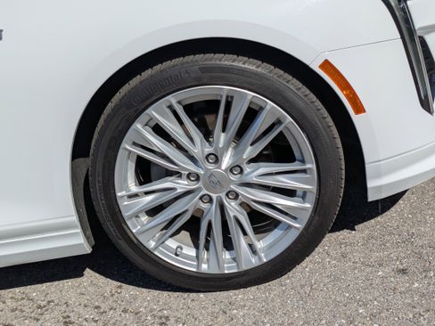 Used 2022 Cadillac CT4 Premium Luxury image 11