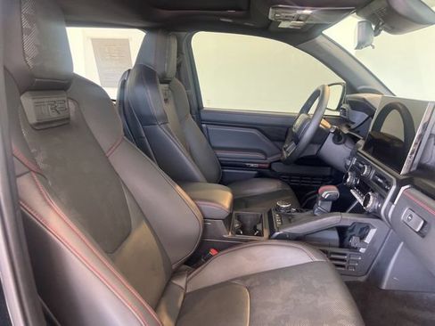 Used 2025 Toyota Tacoma TRD Pro AWD/4WD image 28