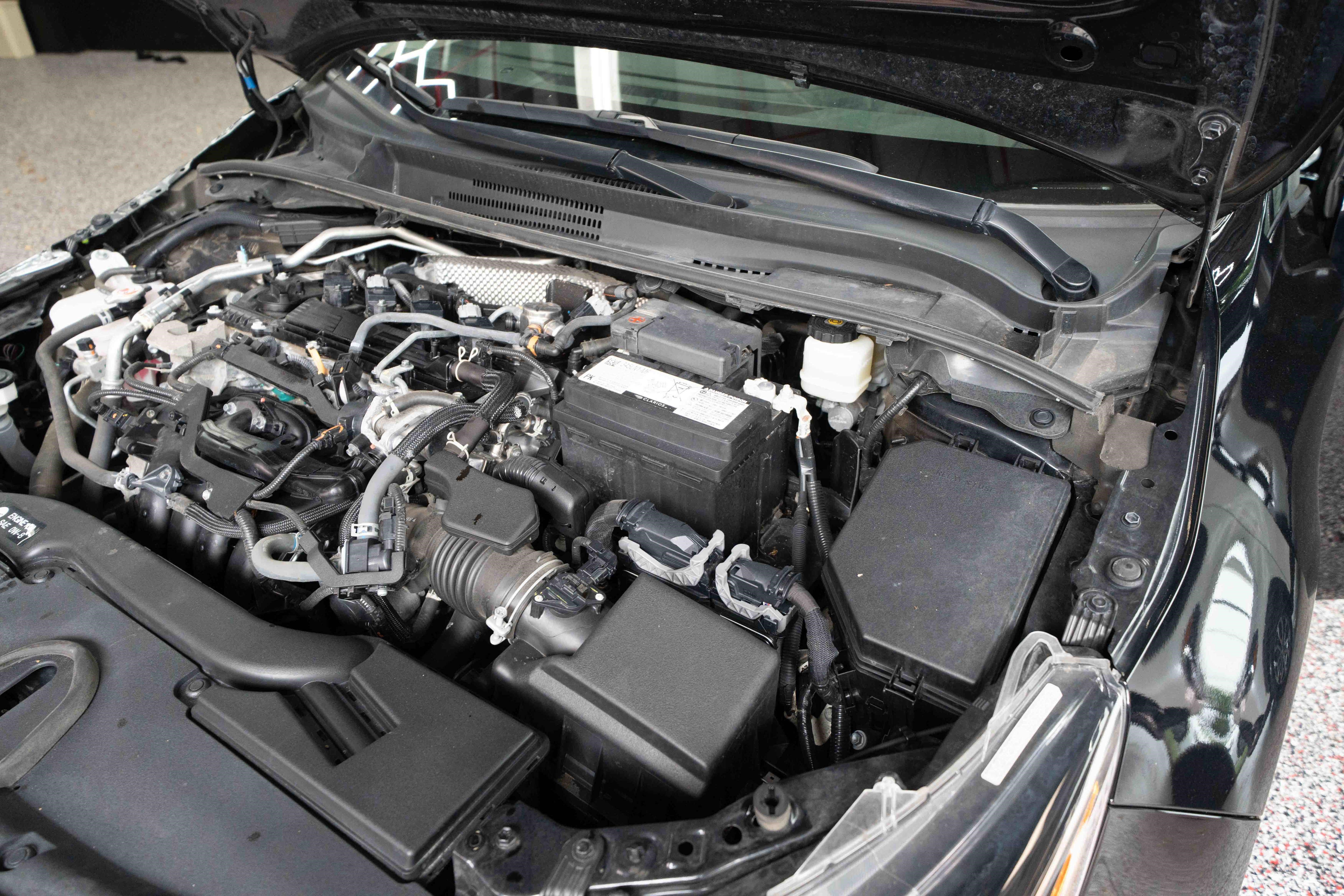 Used 2024 Toyota Corolla LE FWD image 32