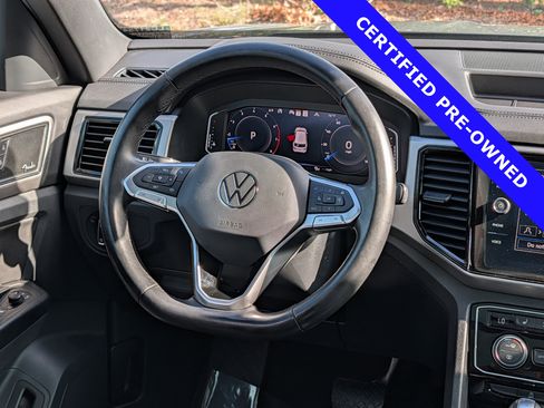 Used 2020 Volkswagen Atlas Cross Sport SEL Premium AWD/4WD image 17
