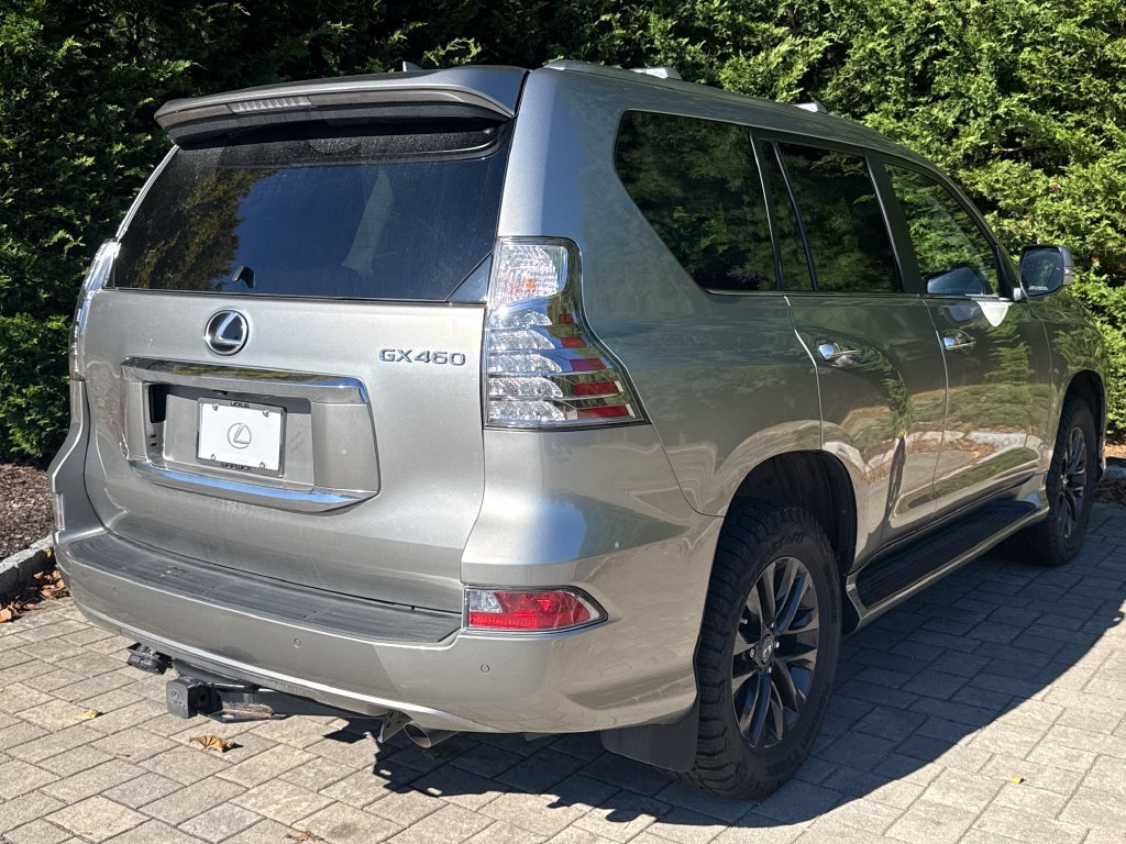 Used 2023 Lexus GX 460 Premium w/ Premium Plus Package AWD/4WD image 5