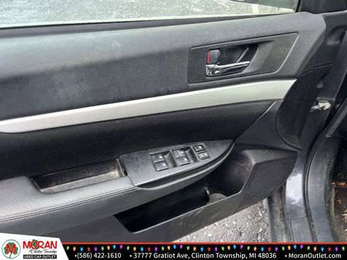 Used 2013 Subaru Outback 2.5i Premium image 12