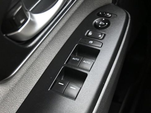 Used 2019 Honda CR-V EX image 13