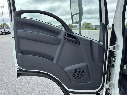 New 2024 Chevrolet Low Cab Forward RWD image 9