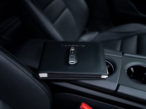 Used 2023 Porsche Taycan w/ Premium Package image 75