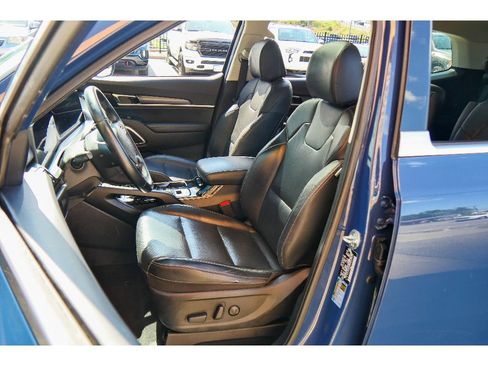 Used 2023 Kia Telluride S w/ S Sunroof Package AWD/4WD image 11