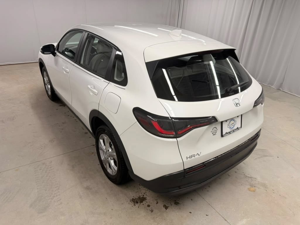 Certified 2025 Honda HR-V LX image 10