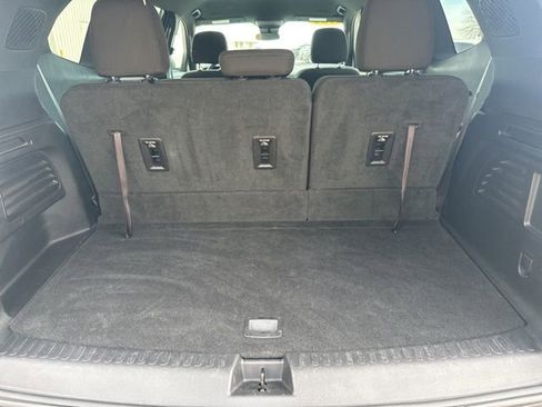 Used 2025 GMC Acadia Elevation image 53