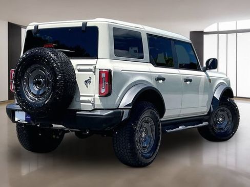 Used 2025 Ford Bronco Badlands w/ Sasquatch Package AWD/4WD image 6