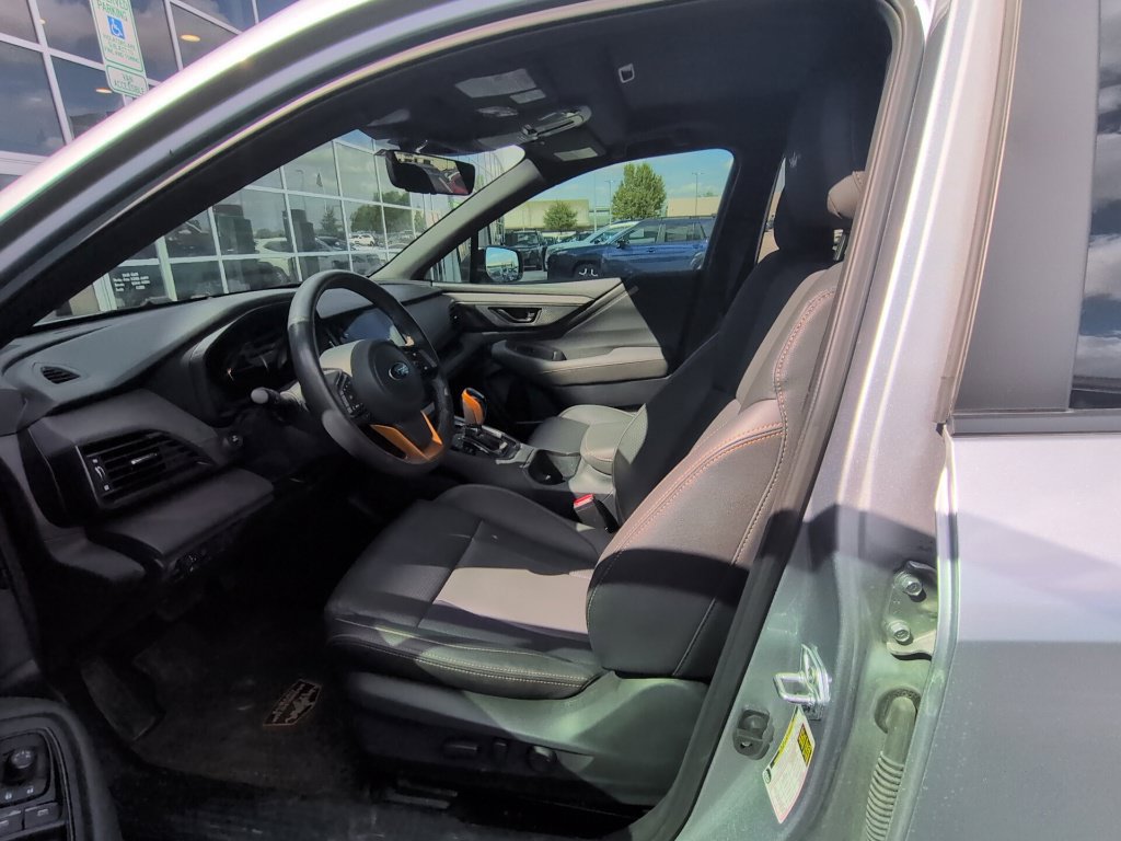 Certified 2025 Subaru Outback Wilderness AWD/4WD image 8