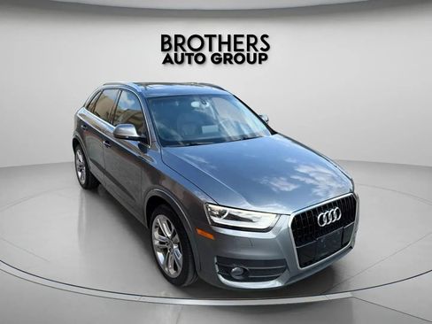 Used 2015 Audi Q3 2.0T Premium Plus image 2