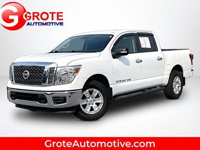 Used 2018 Nissan Titan SV w/ SV Convenience Package