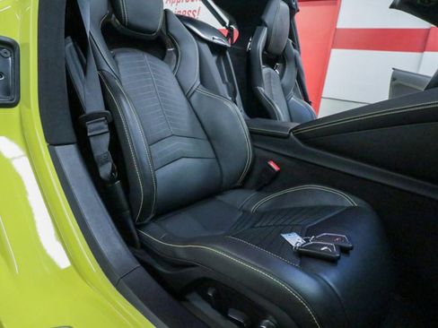 Used 2022 Chevrolet Corvette Stingray Premium Cpe w/ Z51 Performance Package image 34