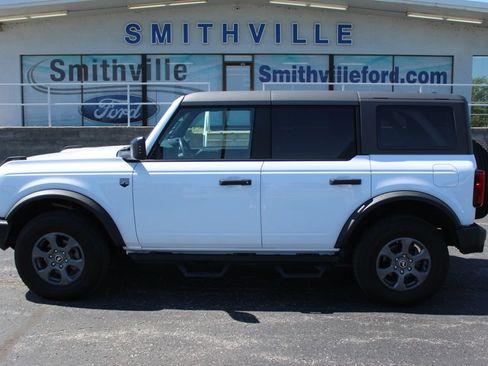 Used 2025 Ford Bronco Big Bend AWD/4WD image 2