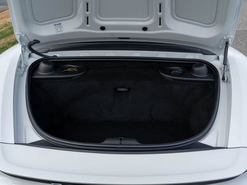 Certified 2024 Porsche 718 Boxster image 17