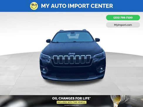 Used 2019 Jeep Cherokee Limited AWD/4WD image 2