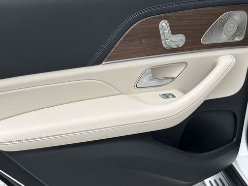 New 2026 Mercedes-Benz GLS 450 4MATIC image 26