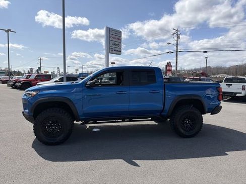 Used 2024 Chevrolet Colorado ZR2 image 10