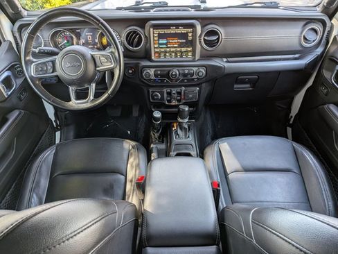 Used 2021 Jeep Wrangler Unlimited Sahara image 17