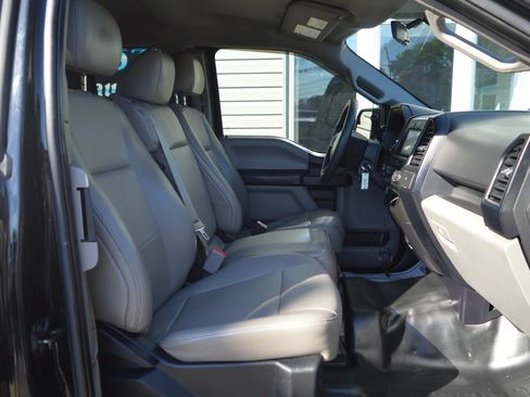 Used 2016 Ford F150 XL w/ Equipment Group 101A Mid AWD/4WD image 16