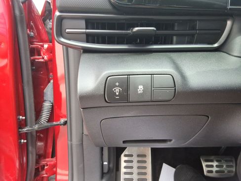 Used 2025 Hyundai Elantra N FWD image 20
