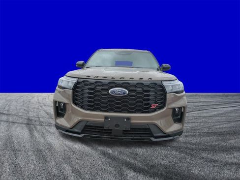 New 2026 Ford Explorer ST w/ Sun And Sound Package image 9