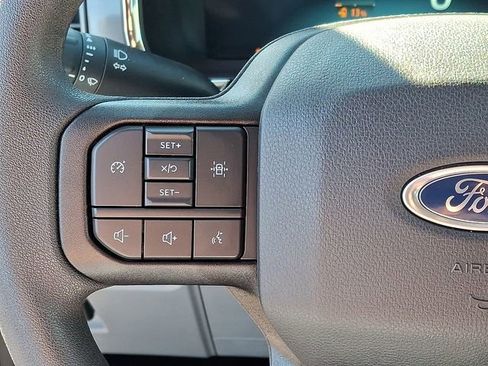 Used 2023 Ford F150 Lightning Pro image 21