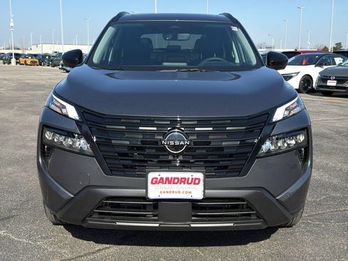 New 2026 Nissan Rogue SV AWD/4WD image 3