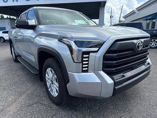 Used 2025 Toyota Tundra SR5 RWD image 3