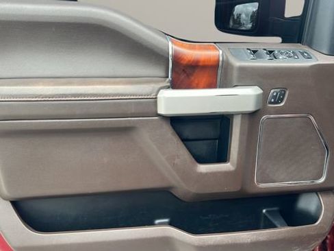 Used 2019 Ford F250 King Ranch w/ King Ranch Ultimate Package AWD/4WD image 14