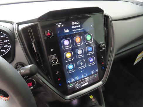 Certified 2025 Subaru Crosstrek 2.5i Limited w/ Crosstrek Mirror Package image 19