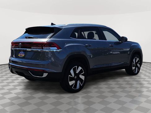 Certified 2024 Volkswagen Atlas Cross Sport SE AWD/4WD image 5