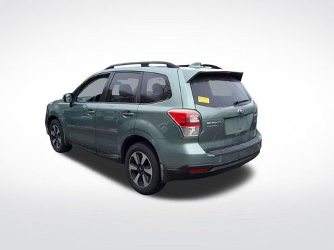 Used 2018 Subaru Forester 2.5i Premium image 5