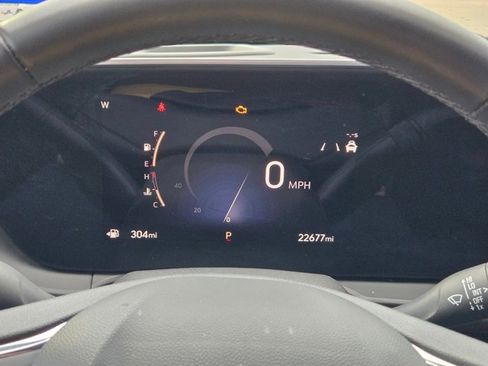 Used 2025 Buick Envista Sport Touring image 15