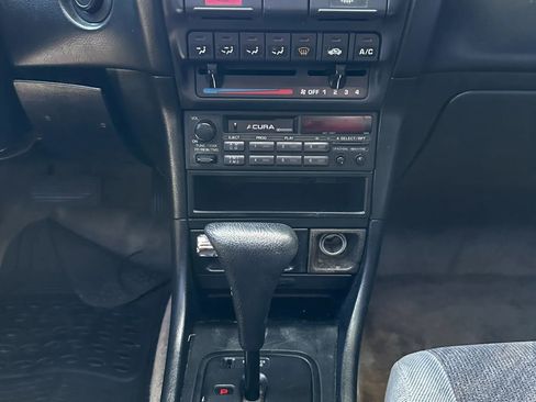 Used 1995 Acura Integra LS FWD image 27