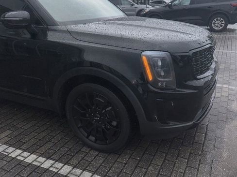 Used 2022 Kia Telluride SX w/ SX Prestige Package AWD/4WD image 4