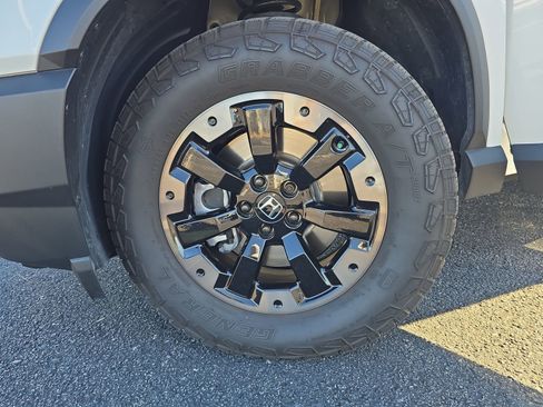 Certified 2026 Honda Passport TrailSport Elite image 30